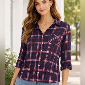 Twik Women's Button-Down Plaid Shirt in Navy and Red